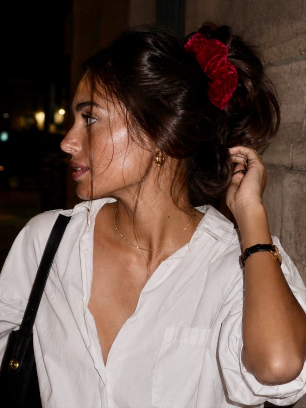 Sézane Red Velvet Scrunchie | French Chic Minimalist Hair Accessory ✨Like New